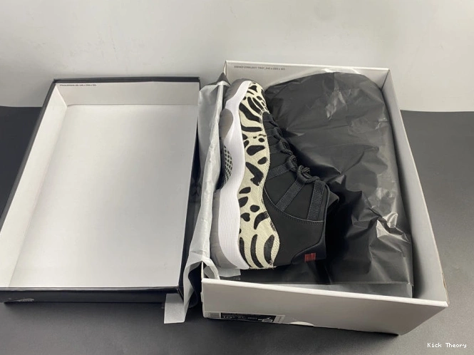 Kick Theory INSTINCT AR0715-010 ANIMAL JORDAN 11 AIR 0723